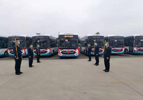 洋浦新形象公交車(chē)出發(fā)啦！